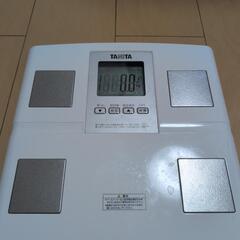 体重計（体組成計）の画像