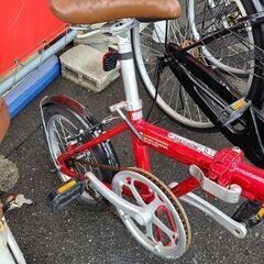 J6981　　折りたたみ自転車　CAPTAIN STAG　レッド　16インチ　　★店頭にて試乗可★ 簡易クリーニング済　【リユースのサカイ柏店】　 中古自転車 　流山市  松戸市 我孫子市 鎌ヶ谷市 船橋市 守谷市 取手市　の画像