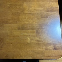 ダイニングテーブルの画像