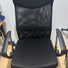 ※3/27までのお渡し美品 ニトリ オフィスチェア リクライニング機能付き ブラックの画像