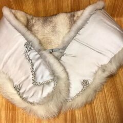 【中古】SAGA FOX　ファーショール  クリーム色の画像