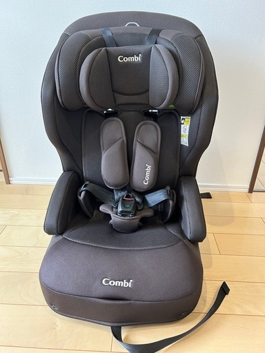 【美品】使用期間2ヶ月 コンビ チャイルドシート ジョイトリップアドバンスplus ブラウン