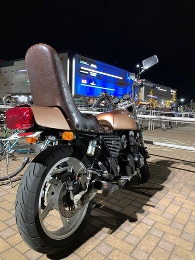 ゼファー400 c5 FX外装用3段シート (マサ) 戸塚安行のカワサキの中古