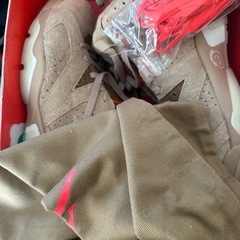Travis Scott　Nike Air Jordan 6
