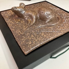 美品　常滑焼 小西洋平作 陶板 壁掛け 共箱 栞　干支子 ねずみ 鼠　漆　天然木の画像