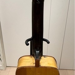 トレスギター Tres Guitar