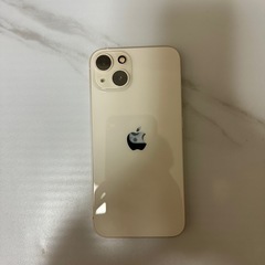 iPhone13 256GB 人気のスターライトカラーの画像