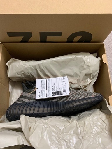 adidas YEEZY Boost 350 V2　新品未使用
