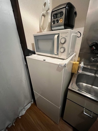 家電4点セット（冷蔵庫、電子レンジ、ケトル、炊飯器）