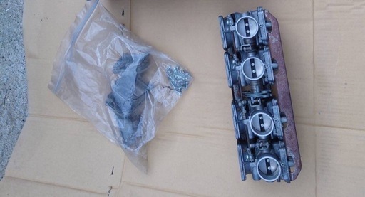 CBR400F 純正キャブレターOHベースなどにどうぞ