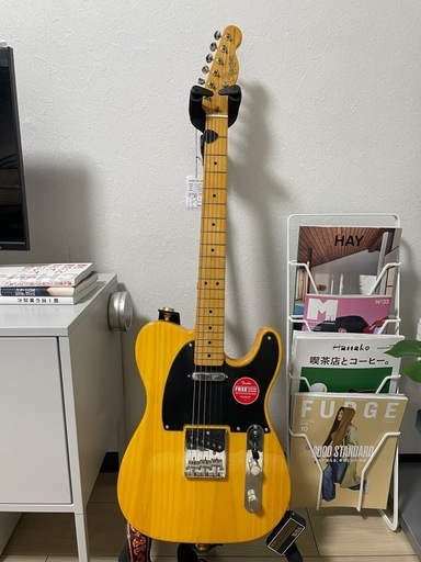 【美品】Squier by Fender  テレキャスター　 ギター　スタンド、ストラップ、ソフトケース付き