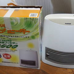 Iwatani 空気清浄セラミックヒーター ICH-S1223C...