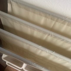 絵本ラックとおもちゃ収納の画像