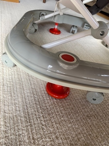 ベビーウォーカー　ベビー用歩行器　メロディウォーカー