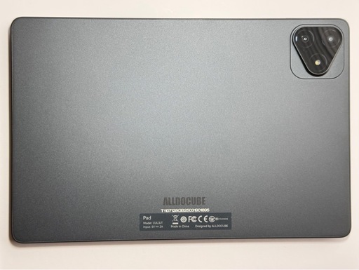 11インチAndroidタブレット　