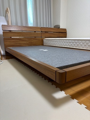 シングルベッド　フレームのみ　2台
