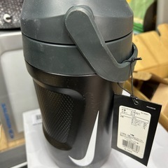 ★流失品★NIKE ナイキ　水筒　の画像