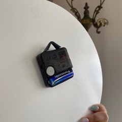 ガラス　壁掛け時計の画像