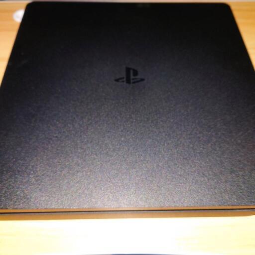 (受け渡し決定済み)PS4本体