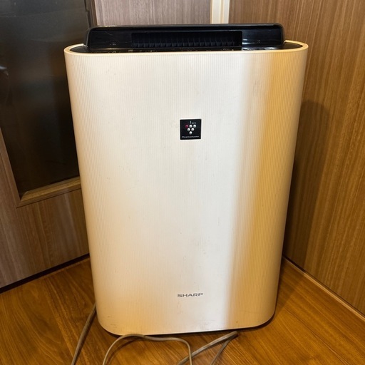 中古品　プラズマクラスター加湿空気清浄機　KC-F40-W
