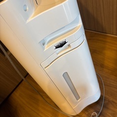【お値下げ中‼️】シャープ　プラズマクラスター加湿空気清浄機　KC-H50-Wの画像