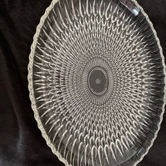 ガラスのお皿の画像