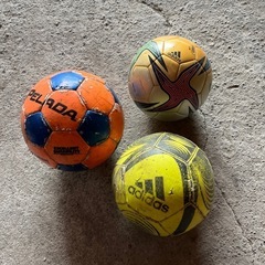 サッカーボール　3個
