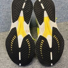 アディダス　ランニングシューズ　24.5㎝の画像