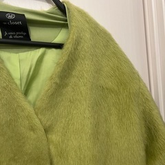 新品タグ付き くすみグリーン アウター ジャケットの画像