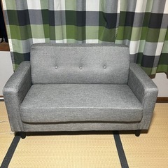 ソファ2人掛け お取引中です。