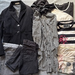 レディースモノトーン系の服