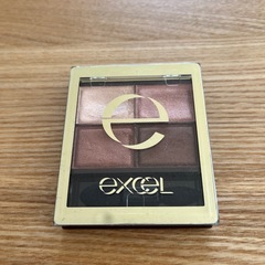 excelのピンク系のアイシャドウ　（使用品）