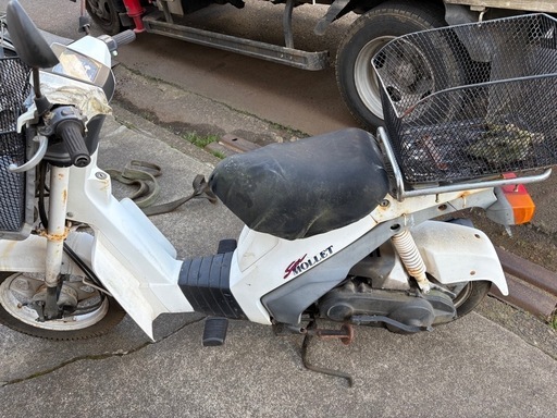 引き取り者決まりました。ありがとうございました。