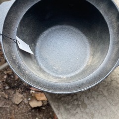 鉄の羽釜の画像