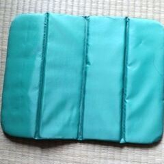 シートクッション　未使用　36×28
