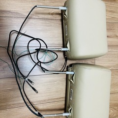 ヘッドレストモニター