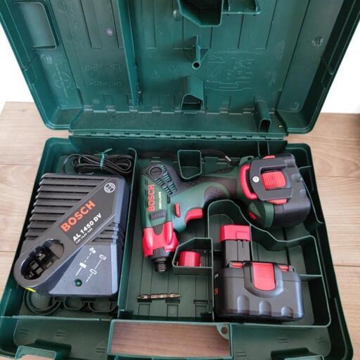 BOSCH　インパクトドライバー