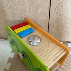 知育玩具　ボール　楽器の画像