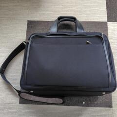 ACEのビジネスバッグの画像