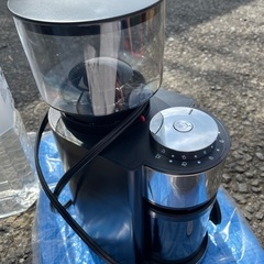 新品 電動コーヒーミル 黒 コンパクト