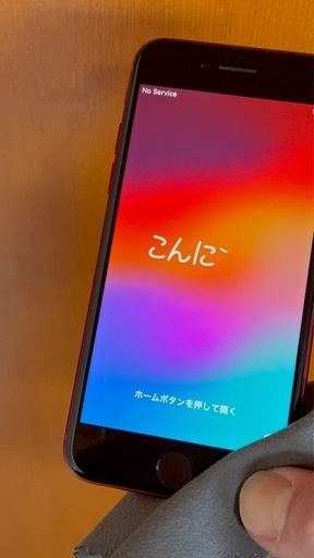 期間限定値下げ‼️　第3世代　iPhone se3 64ギガ　赤色