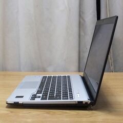 美品 高性能ノートPC 富士通 LIFEBOOK S938S 液晶13.3インチ フルHD Win11pro24H2 (最新) CPU Corei5-8350U メモリー8GB　256GB PCLe SSD(新品) Office 2021 pro (最新) WiFi Bluetooth Webカメラ SDカードリーダーの画像