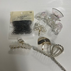 ヘアアクセサリー