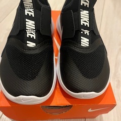 新品未使用　ナイキ フレックス ランナー シューズ NIKE