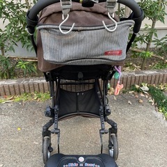 ベビーカーとベビーステップのセットの画像