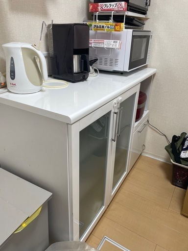 食器棚　キッチンボード　受け渡し者決定致しました。