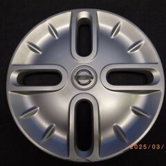 1枚のみ　　日産キューブ　(Z12）　ホイールカバー