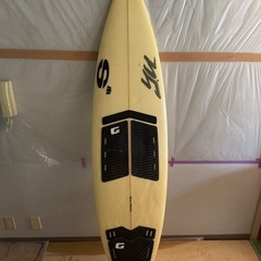 サーフボード　dakine yu