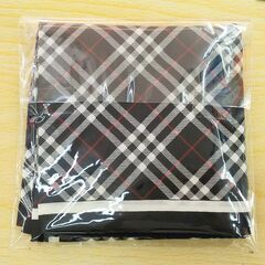 【ドリーム池田店】★ジモティー割有★　Burberrys/バーバリー　ブラック×チェック柄　ハンカチ　未使用品　IKZ-624の画像