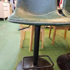 カウンターチェアーの画像